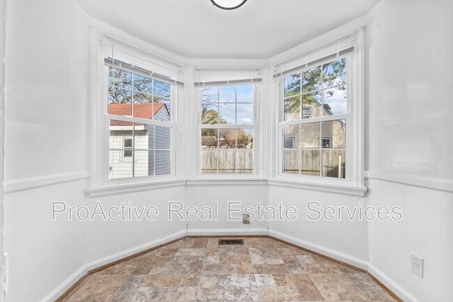 Building Photo - 5404 Portsmouth Blvd