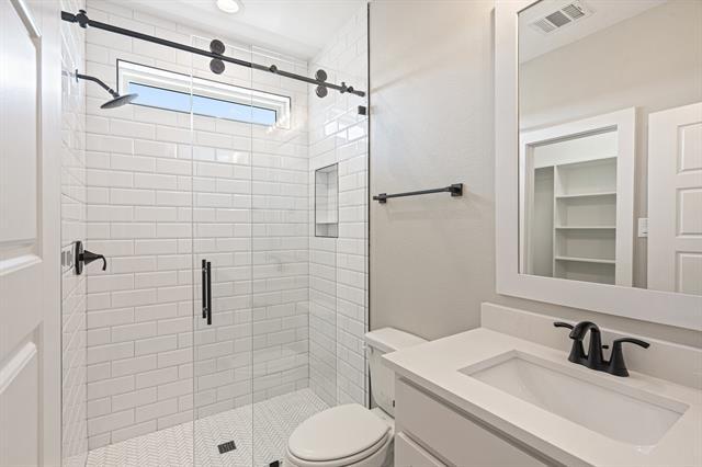 Building Photo - 1607 Pebble Beach Ln