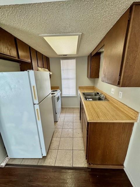 Building Photo - 1701 S West End St