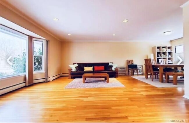 Building Photo - 50 Briar Ln