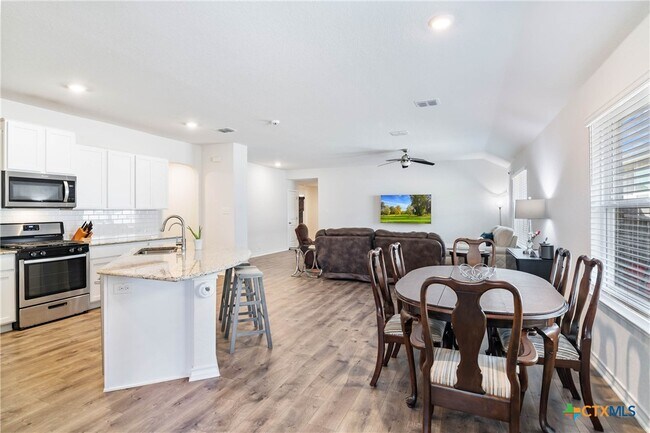 Building Photo - 9606 Tupelo Holw