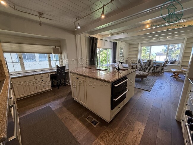 Building Photo - Adorable Three Bedroom Downtown Carmel-by-...