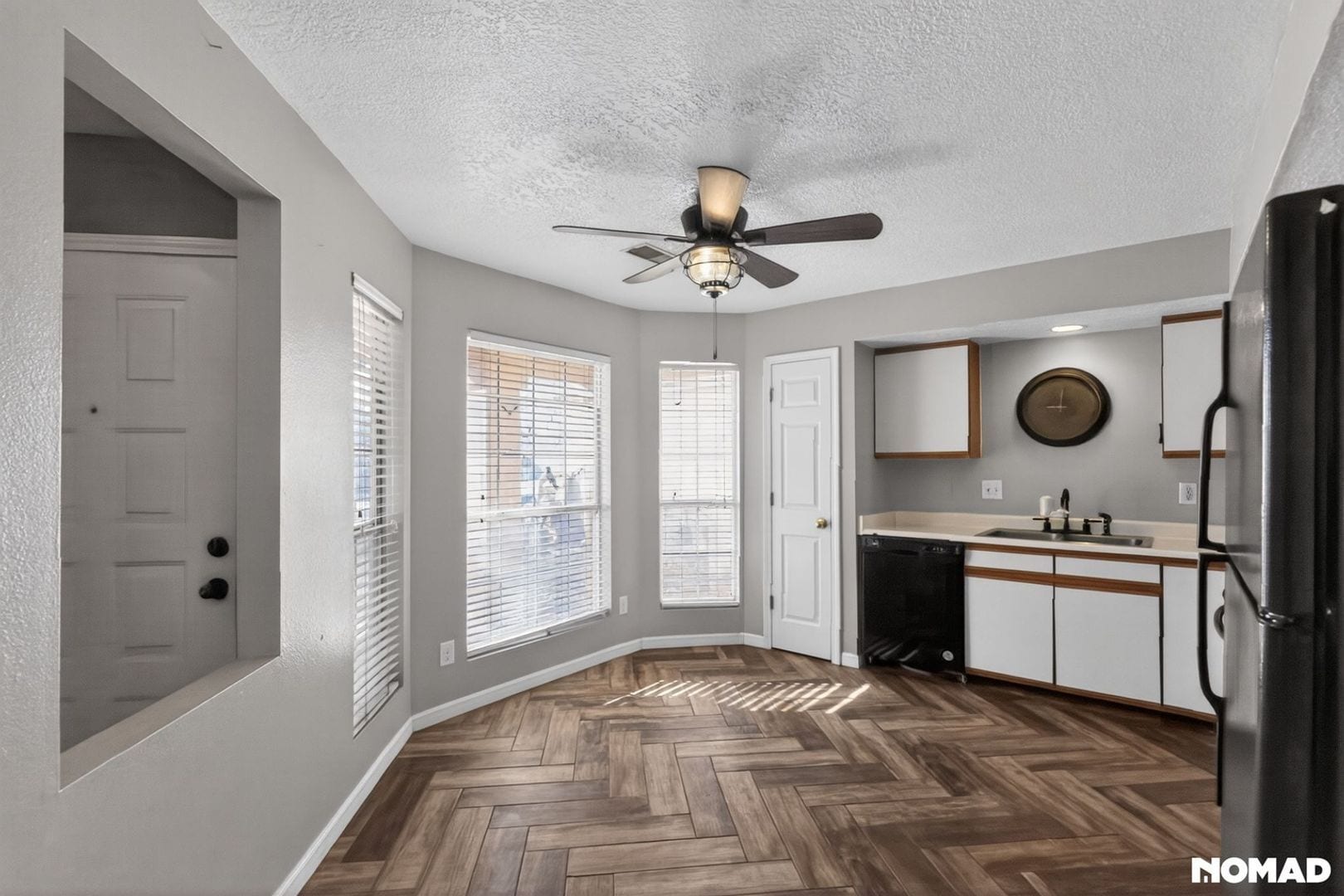 Building Photo - 1328 Rebecca Rd NE