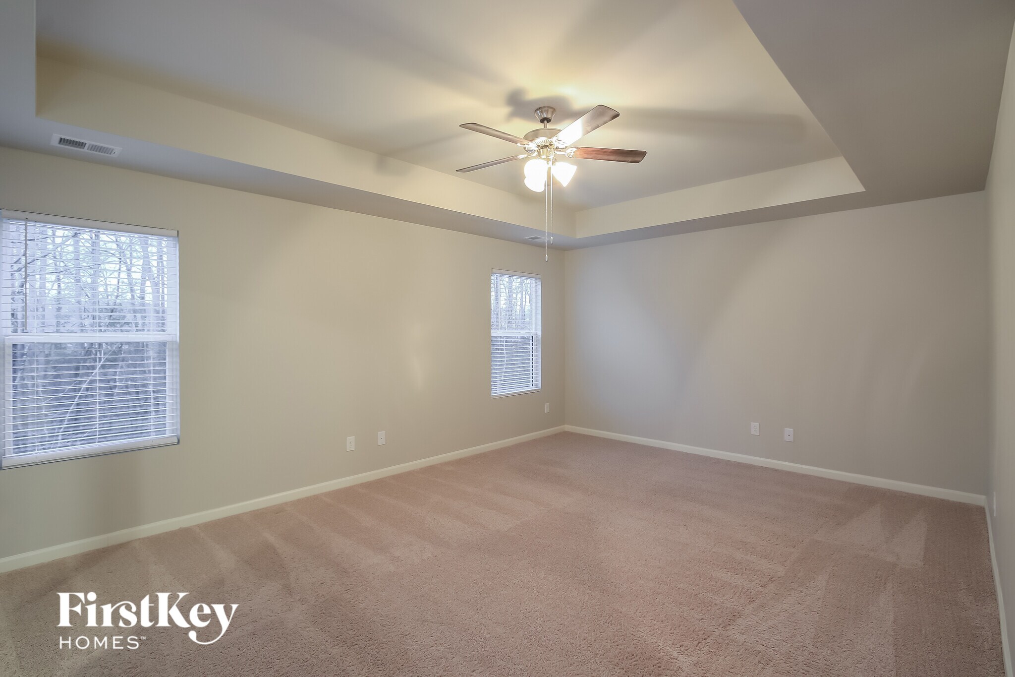 Building Photo - 3282 Hawthorn Farm Blvd