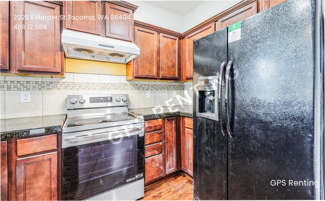 Building Photo - 2028 E Harper St