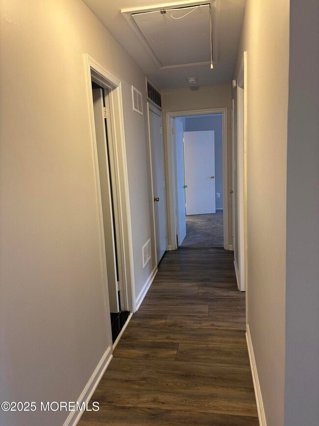 Building Photo - 481 Hawthorne Pl