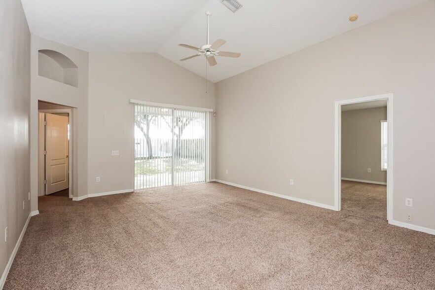 Building Photo - 11113 Lake Lanier Dr