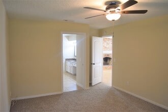 Building Photo - 6207 Northway Dr