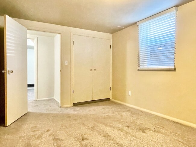 Building Photo - 3671 S 2300 E