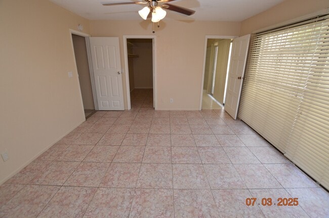Building Photo - 6486 Bullion Blvd