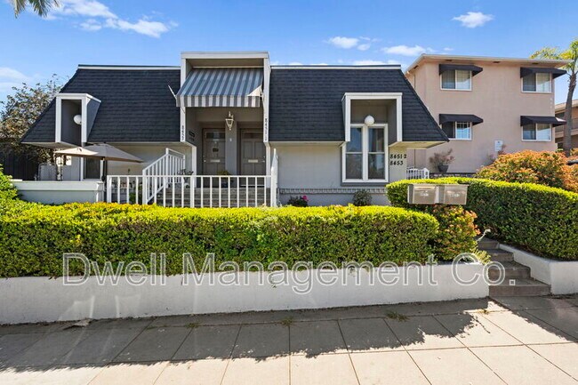 Building Photo - 8451 La Mesa Blvd