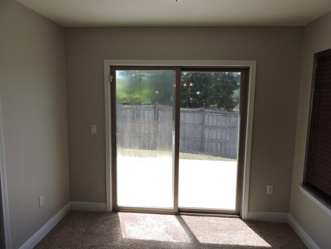 Building Photo - 4642 Hermosa Rd