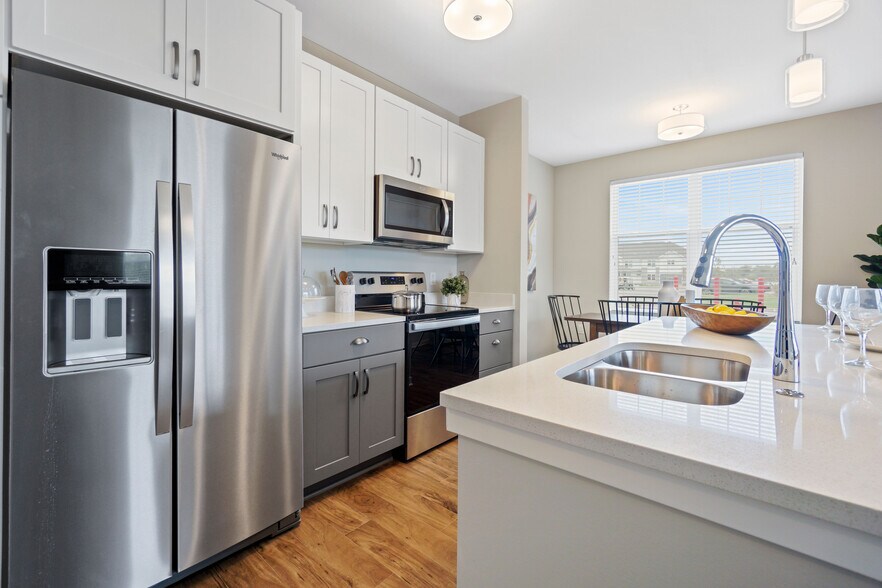 Seasons at Franklin 9767 S 27th St Franklin WI 53132 Apartment Finder