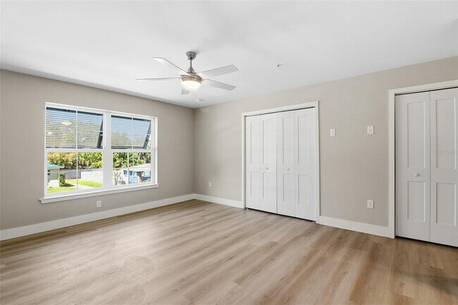 Building Photo - 45 SE 15th Terrace