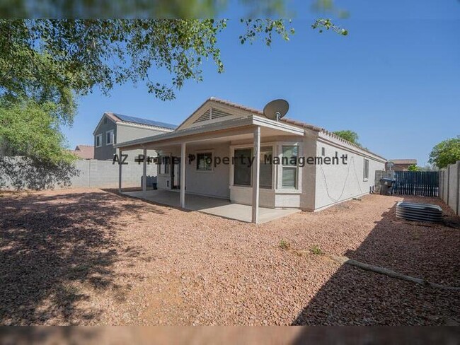Building Photo - 17432 W Calavar Rd