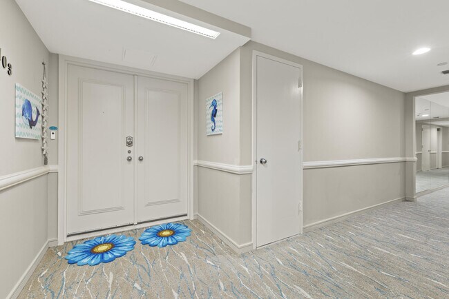 Building Photo - 4000 N Ocean Dr