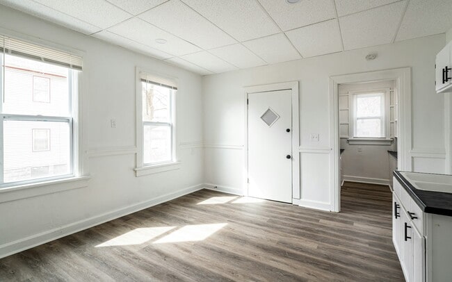 Building Photo - 2955 N 17th St