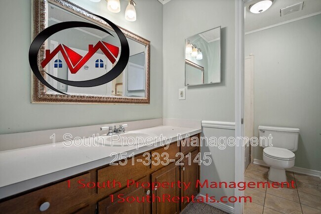 Building Photo - 964 McNeil Ave