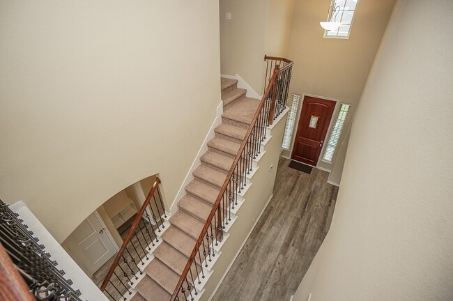 Building Photo - 9506 Bonbrook Bend Ln