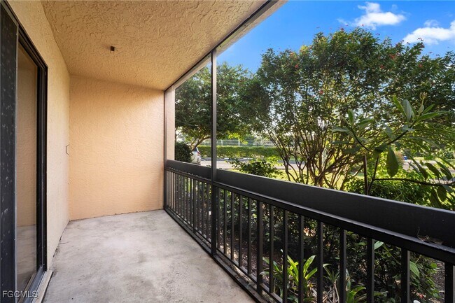 Building Photo - 15456 Admiralty Cir