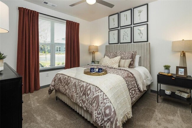 Building Photo - 191 Commerce Dr