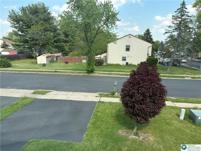 Building Photo - 167 Sunshine Dr