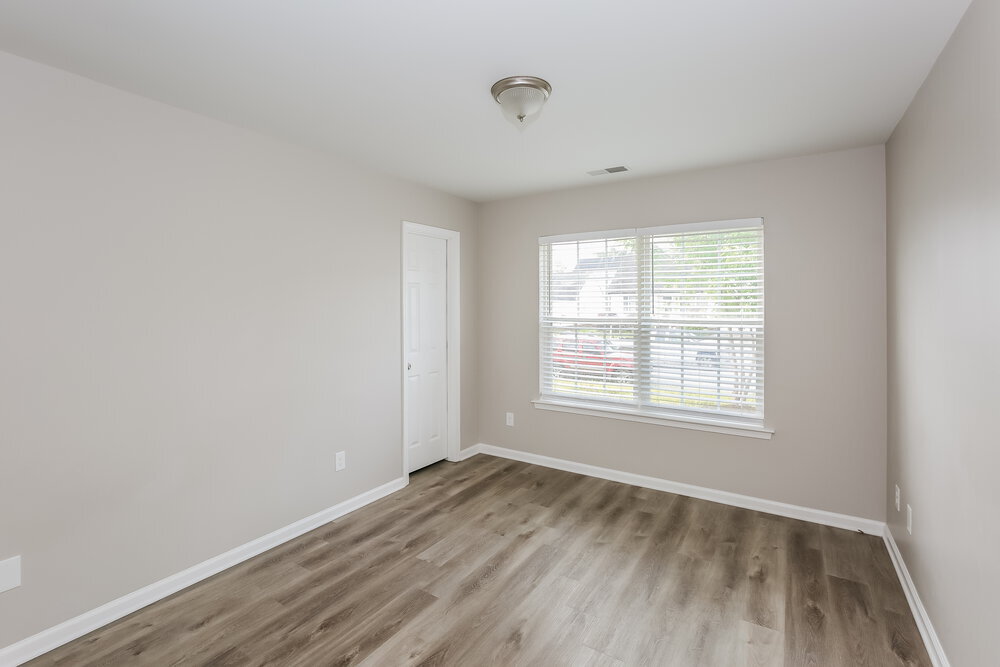 Building Photo - 5225 Hildreth Court