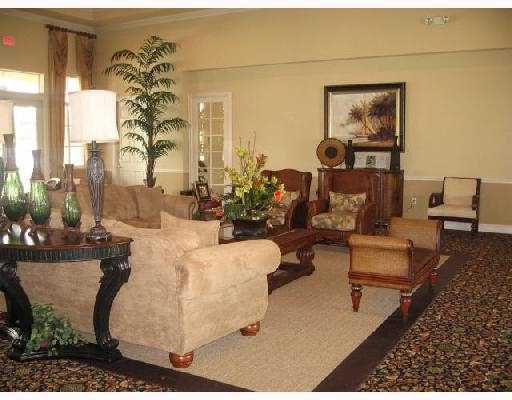 Building Photo - 1221 Lucaya Dr