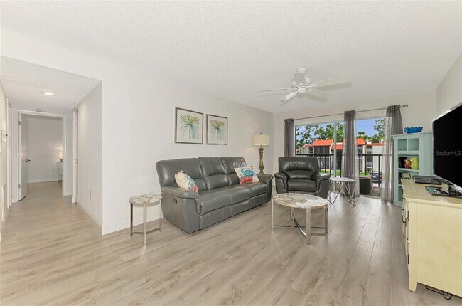 Building Photo - 3239 S Beneva Rd