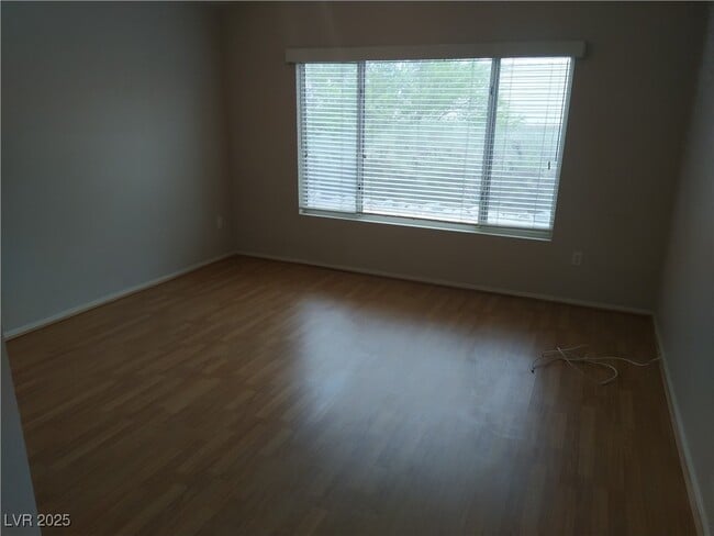 Building Photo - 508 Edgefield Ridge Pl