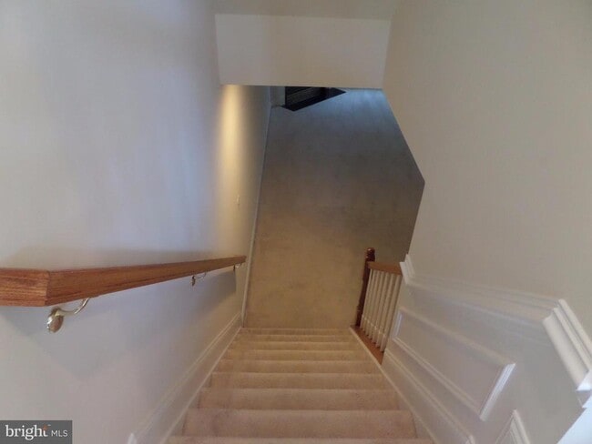 Building Photo - 47574 Royal Burnham Terrace