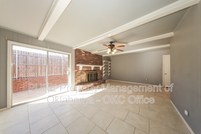 Building Photo - 3826 NW 64th St