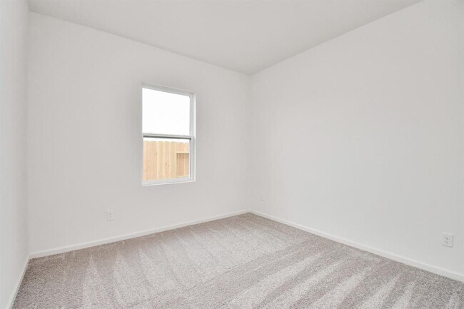 Building Photo - 5903 Grantgrala Dr
