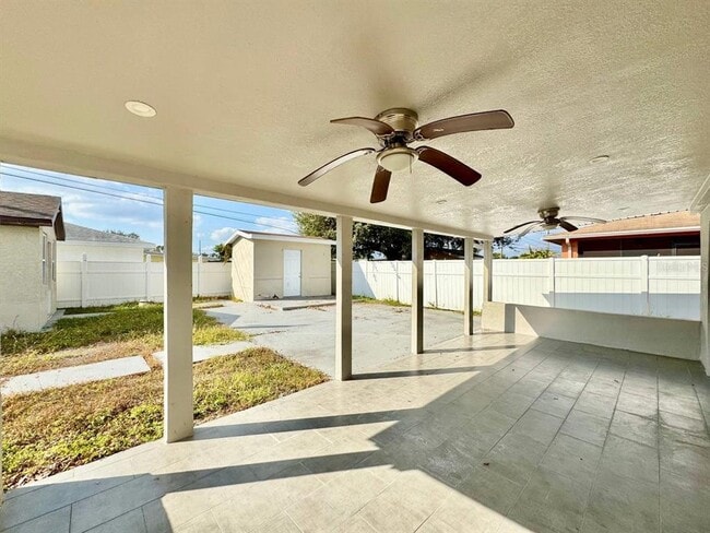 Building Photo - 6212 N Grady Ave