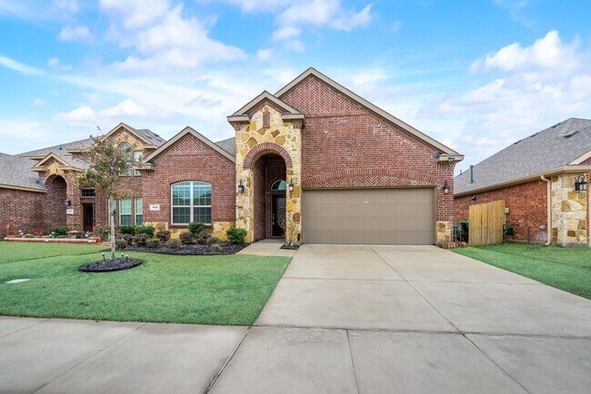 Building Photo - 932 Lake Cypress Ln