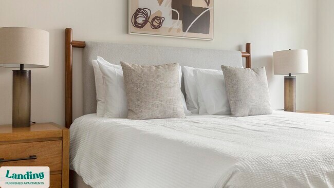 Building Photo - 2 Trl Run