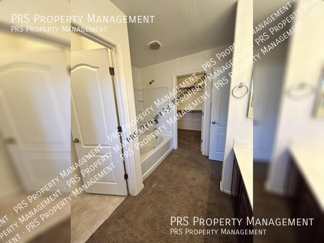 Building Photo - 2794 S Anderson Ln