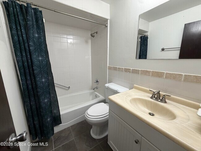 Building Photo - 232 Terrace Shores Dr