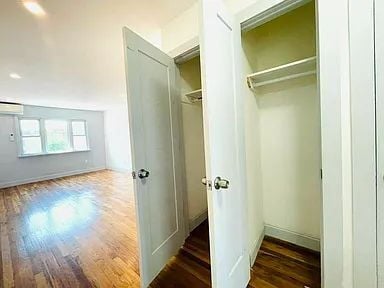 Building Photo - Make this amazing place your new home!