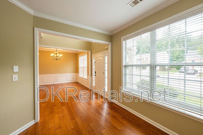 Building Photo - 804 Araya Ct
