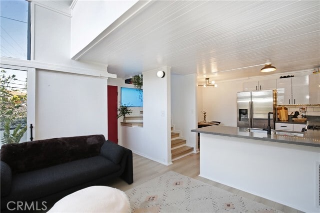 Building Photo - 5038 Aldama St