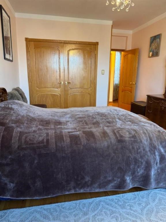 Building Photo - 1560 E 18th St