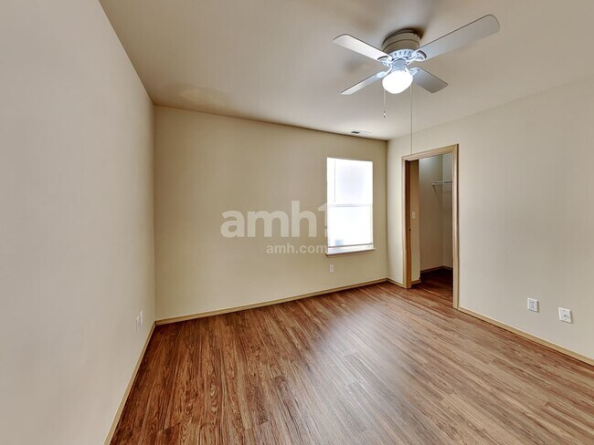 Building Photo - 10418 192nd Street Ct E