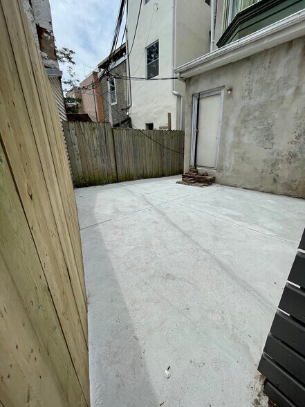 Rear Patio that can be used as another entry/exit - 751 S 22nd St