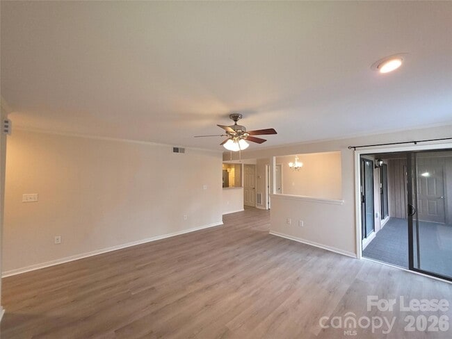 Building Photo - 7325 Winery Ln