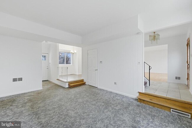 Building Photo - 7609 Bock Rd