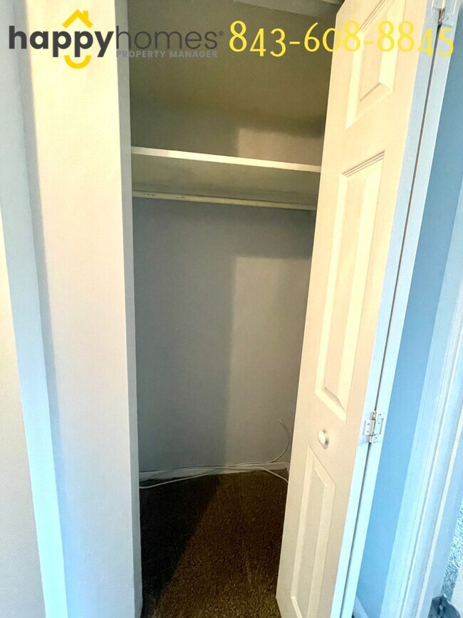 Building Photo - Updated 3 Bedroom, 2 Bath Condo in Carolina Cove of West Ashley!