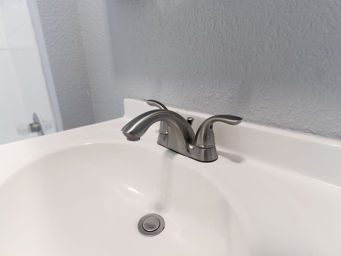 Building Photo - 2212 Myrtle Ave