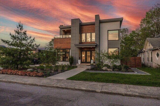 Building Photo - 1123 Olive St