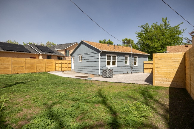 Building Photo - 3406 S 500 E